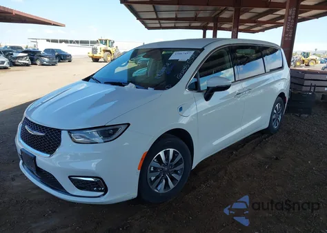 2023 Chrysler Pacifica Hybrid Touring L z USA, uszkodzony, nr VIN 2C4RC1L70PR584090